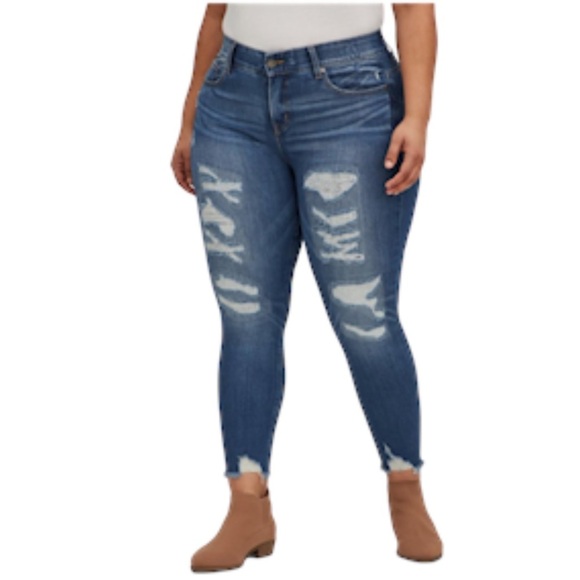 torrid Denim - Torrid Bombshell Skinny High-Rise 22 NEW Destructed Premium Stretch Raw Hem